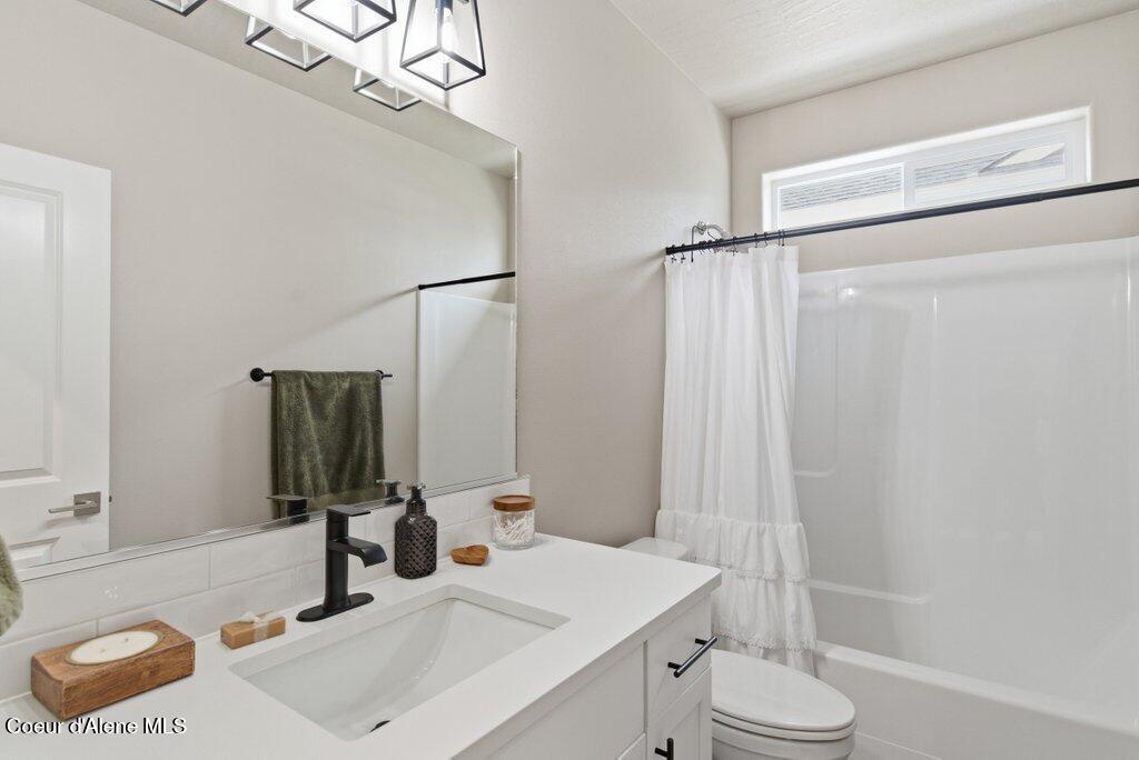 4026 May Ella Loop Post Falls, ID 83854 - Photo 6 of 54 027-4026MayEllaLoop-PostFalls-ID-83854-S