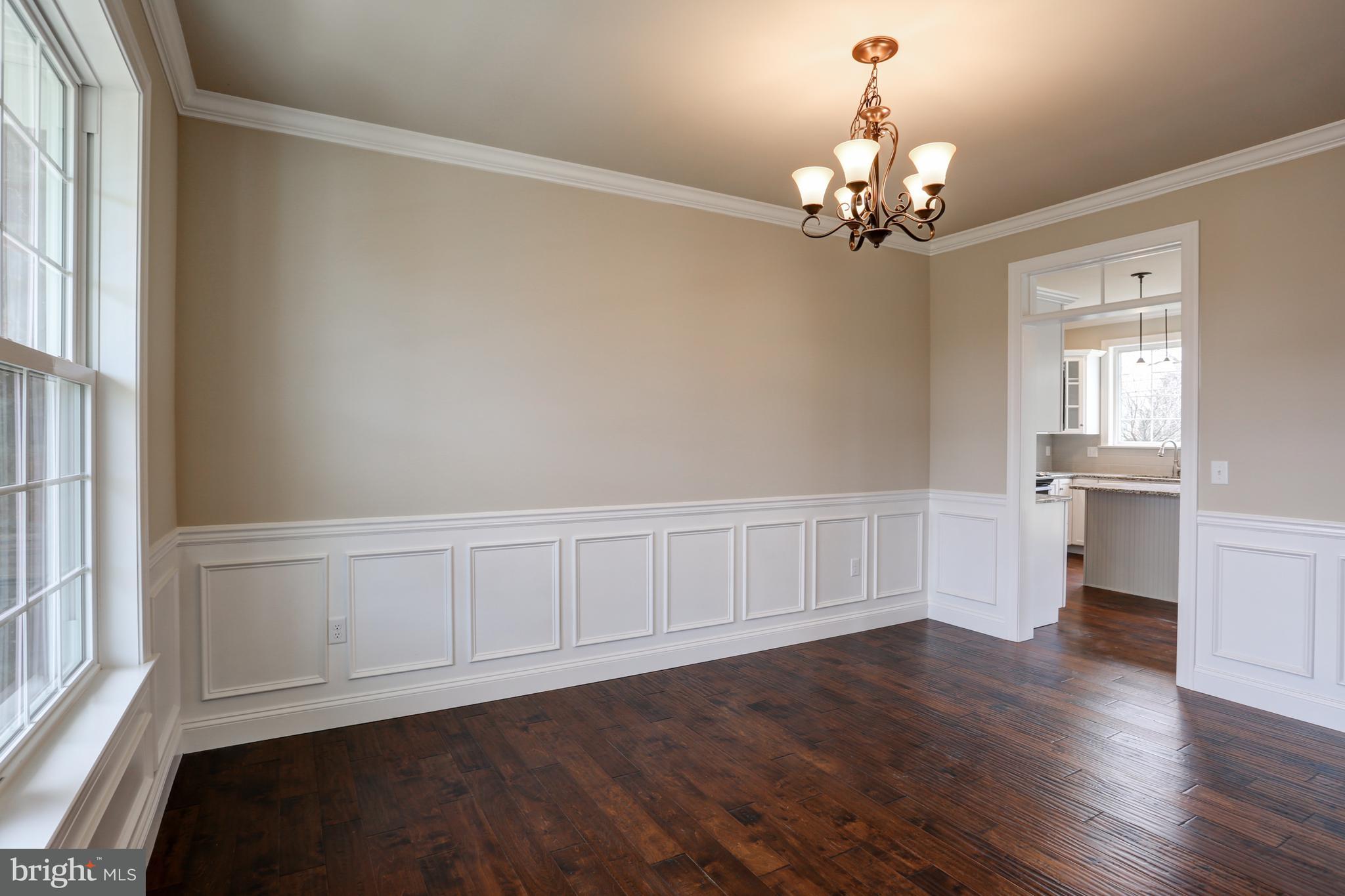 1021 Suffolk Drive, Unit 7 Lititz, PA 17543 - Photo 19 of 46 Wainscotting in Dining Room