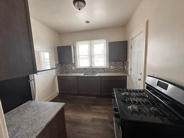 $1,100 | 2293 West Philadelphia Street, Detroit, MI 48206