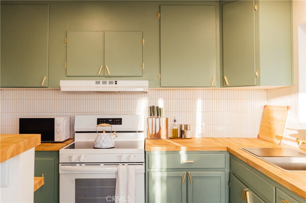 64570 Carot Road Joshua Tree, CA 92252 - Photo 8 of 57