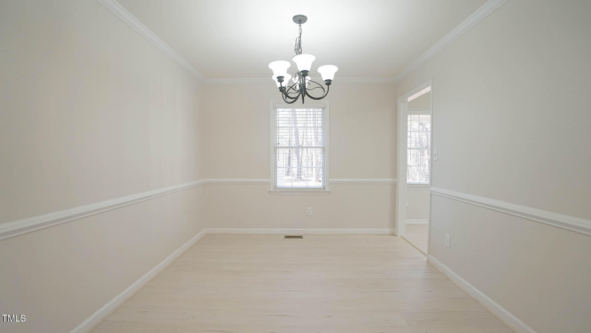 2615 Barwick Drive Durham, NC 27704 - Photo 11 of 28 DR 3