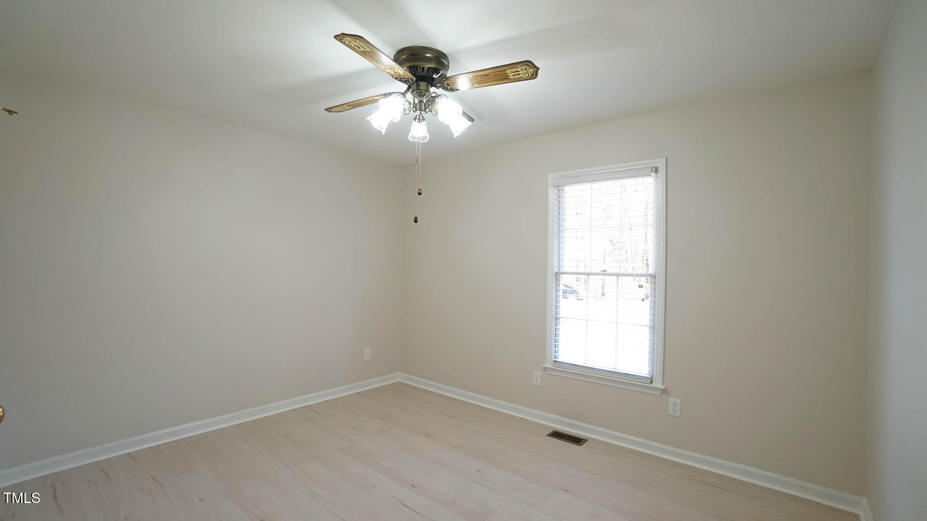 2615 Barwick Drive Durham, NC 27704 - Photo 22 of 28 BR3