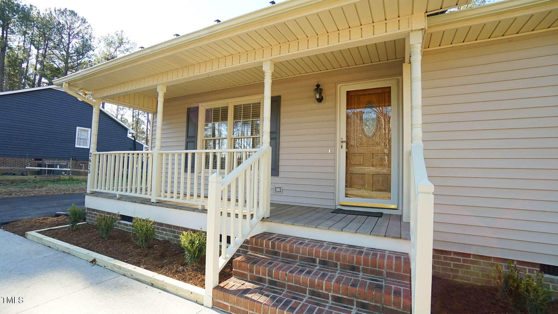 2615 Barwick Drive Durham, NC 27704 - Photo 3 of 28 entry