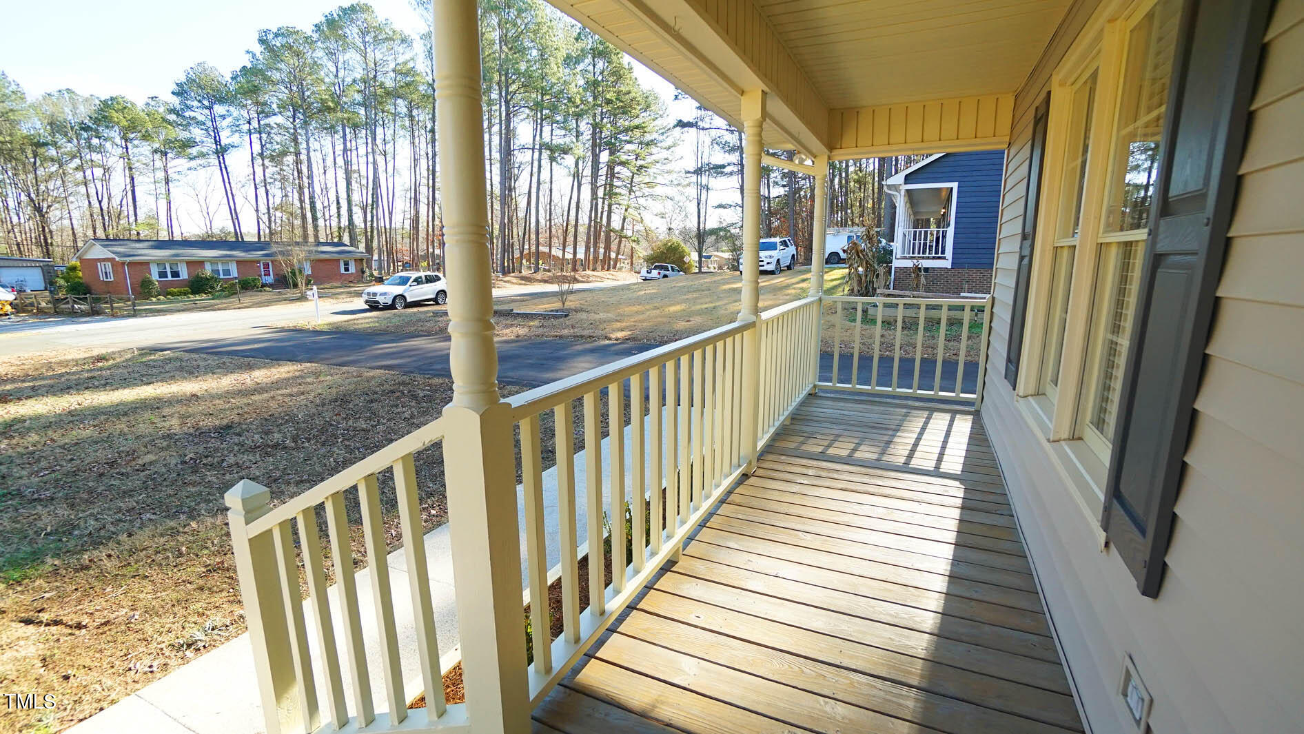 2615 Barwick Drive Durham, NC 27704 - Photo 4 of 28 fporch
