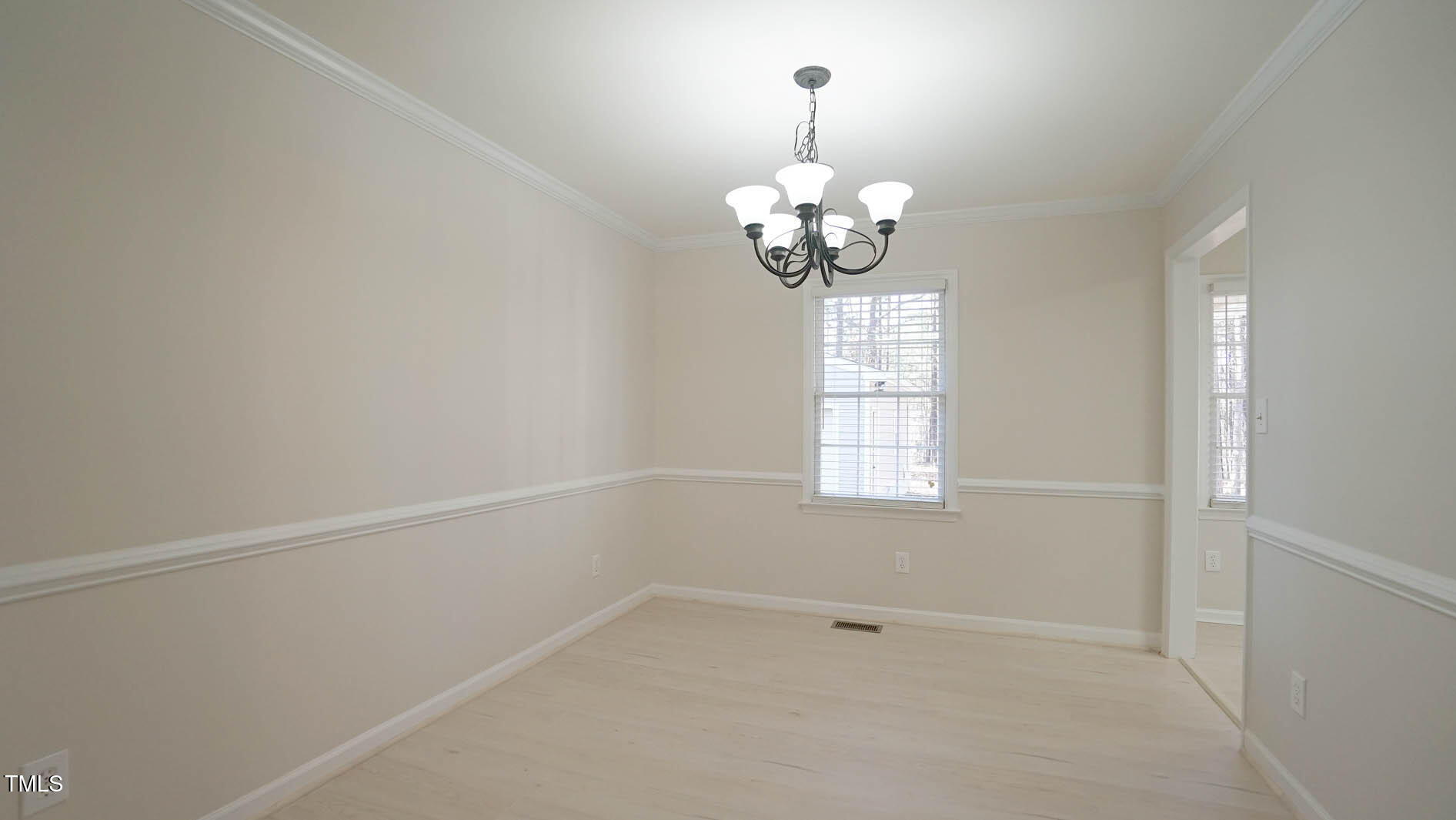 2615 Barwick Drive Durham, NC 27704 - Photo 9 of 28 DR 1