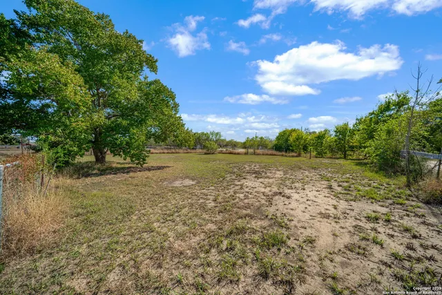 $1,499 | 7590 New Sulphur Springs Road, San Antonio, TX 78263