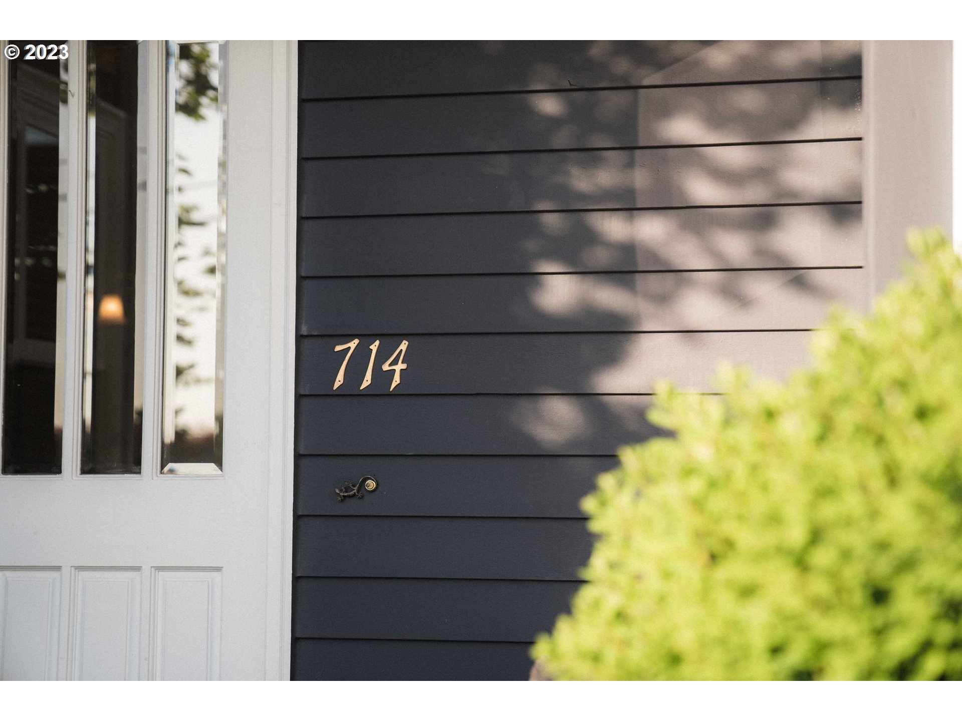 714 Northwest Skyline Crest Road Portland, OR 97229 - Photo 3 of 47 a view of wooden door
