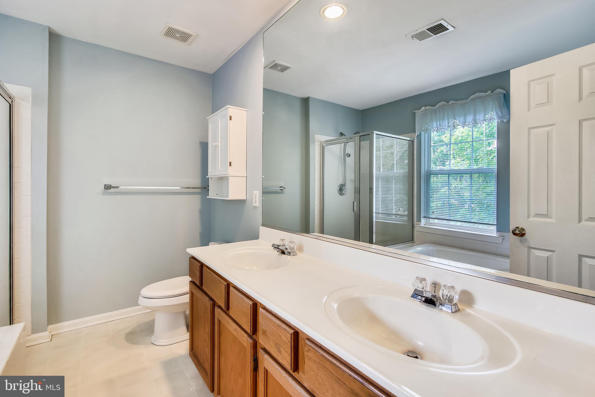 20311 Swallow Point Road Gaithersburg, MD 20886 - Photo 21 of 74 Gallery Image 21