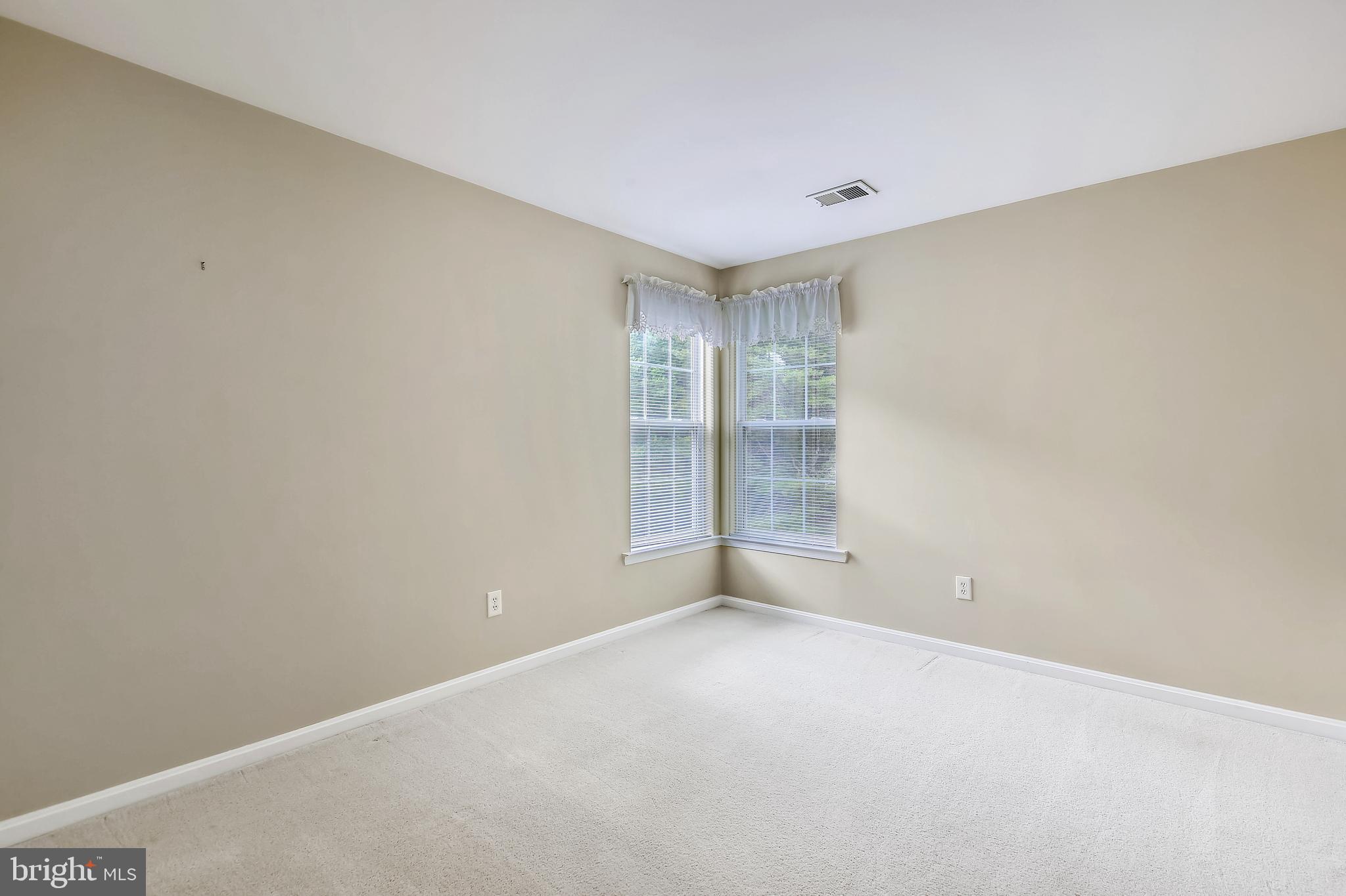 20311 Swallow Point Road Gaithersburg, MD 20886 - Photo 22 of 74 Gallery Image 22