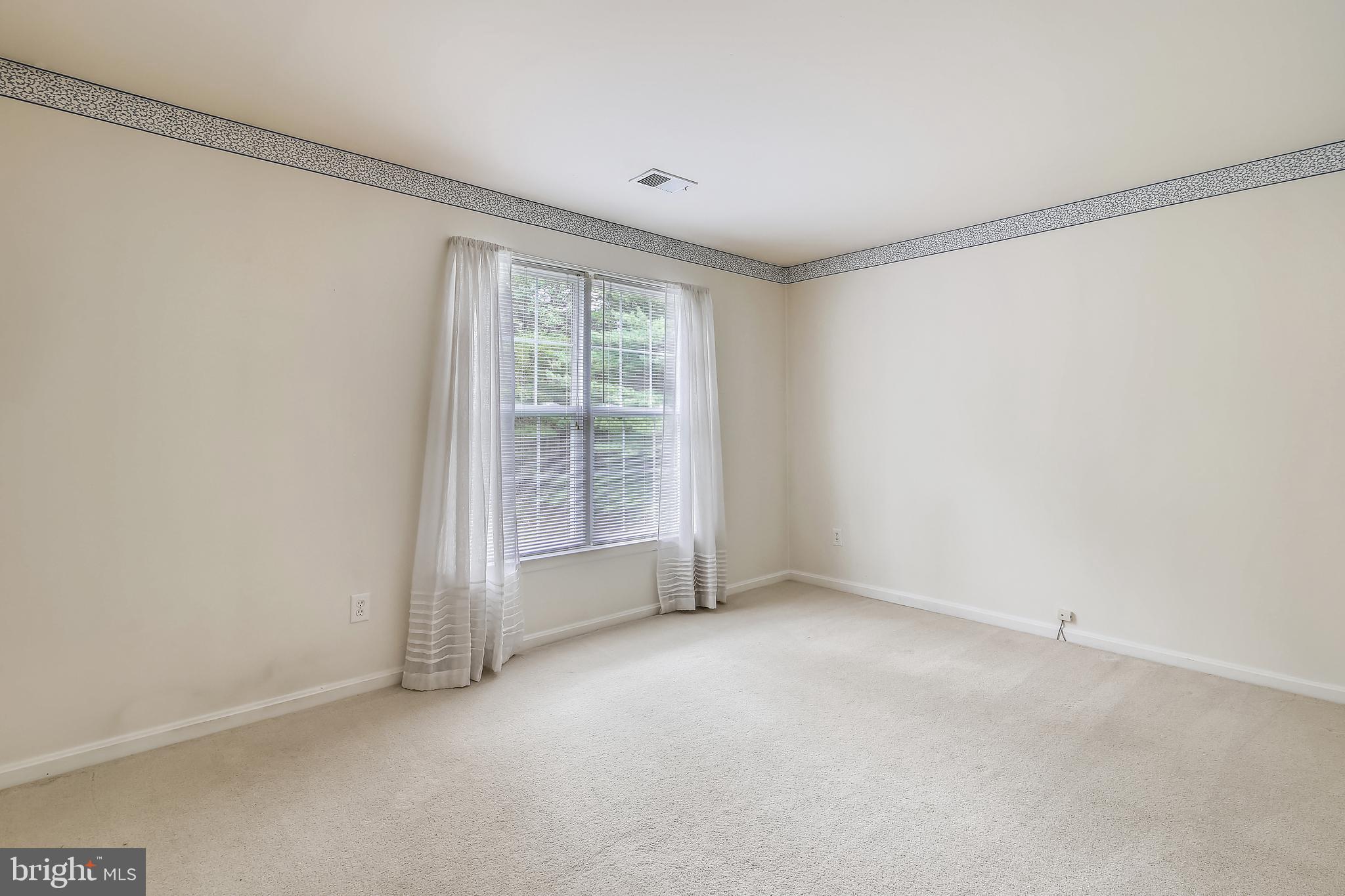 20311 Swallow Point Road Gaithersburg, MD 20886 - Photo 25 of 74 Gallery Image 25