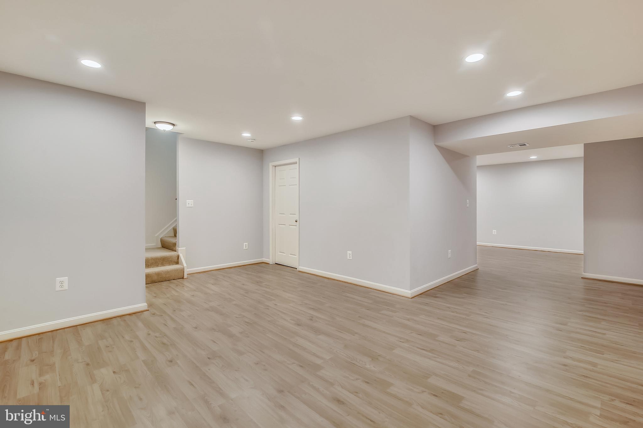 20311 Swallow Point Road Gaithersburg, MD 20886 - Photo 28 of 74 Gallery Image 28