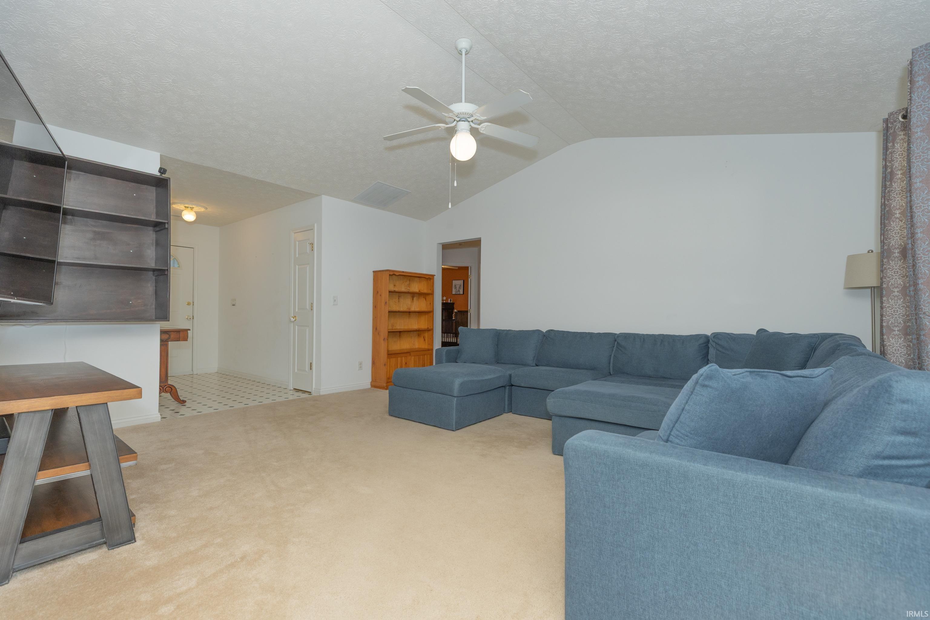9930 Clippinger Road Evansville, IN 47725 - Photo 3 of 25 Gallery Image 3