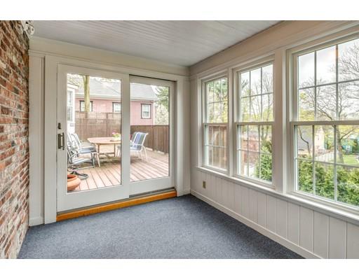 22 Sherwood Road Melrose, MA 02176 - Photo 13 of 25 Gallery Image 13