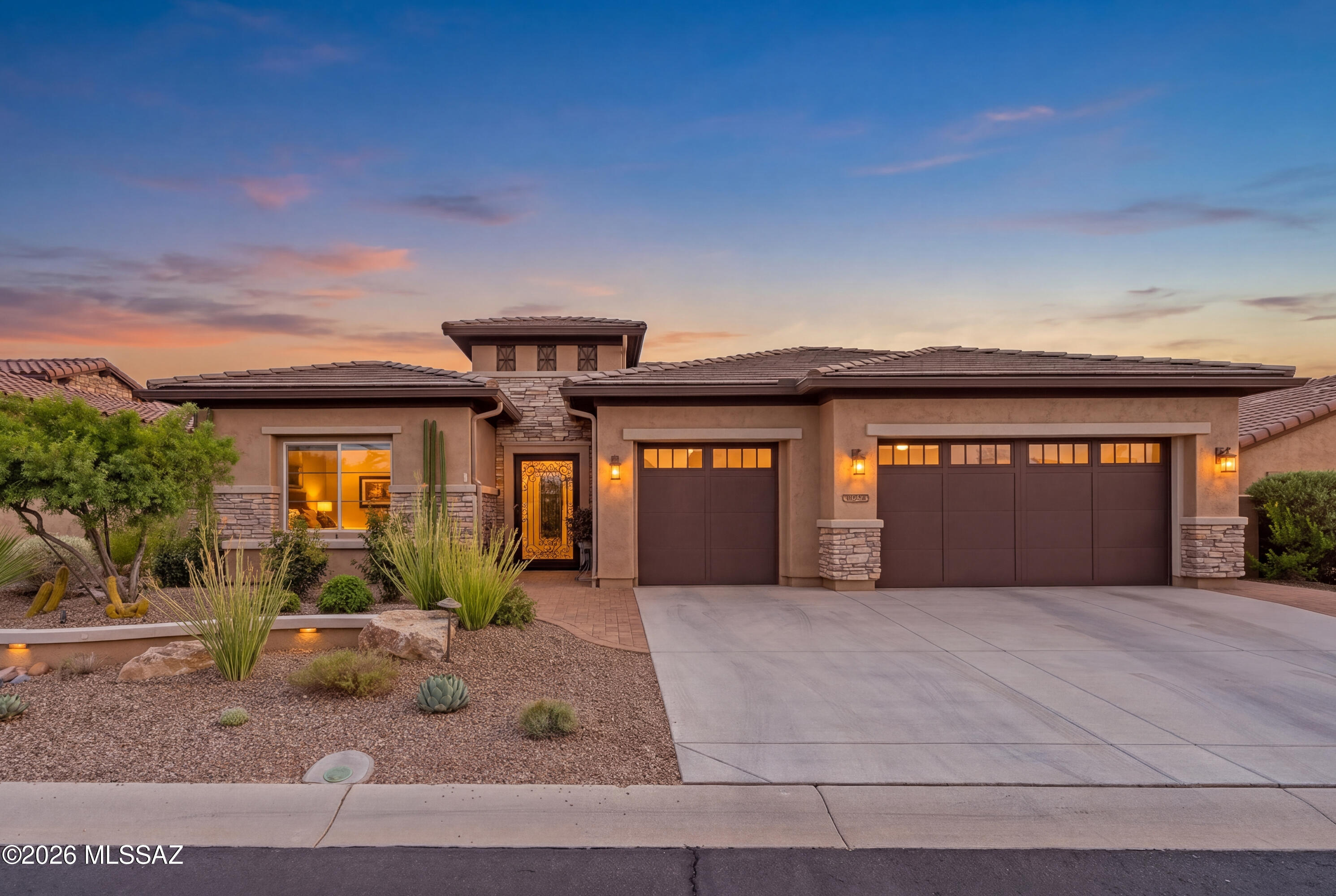31579 South Misty Basin Road Oracle, AZ 85623 - Photo 1 of 48 Live Where You Play