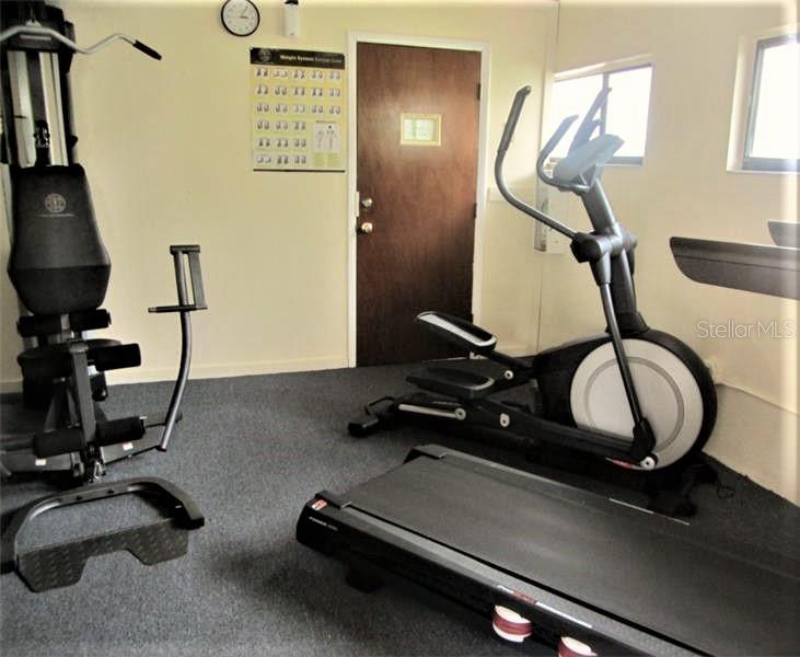 3846 59th Avenue West, Unit 3846 Bradenton, FL 34210 - Photo 25 of 25 a room with gym equipment