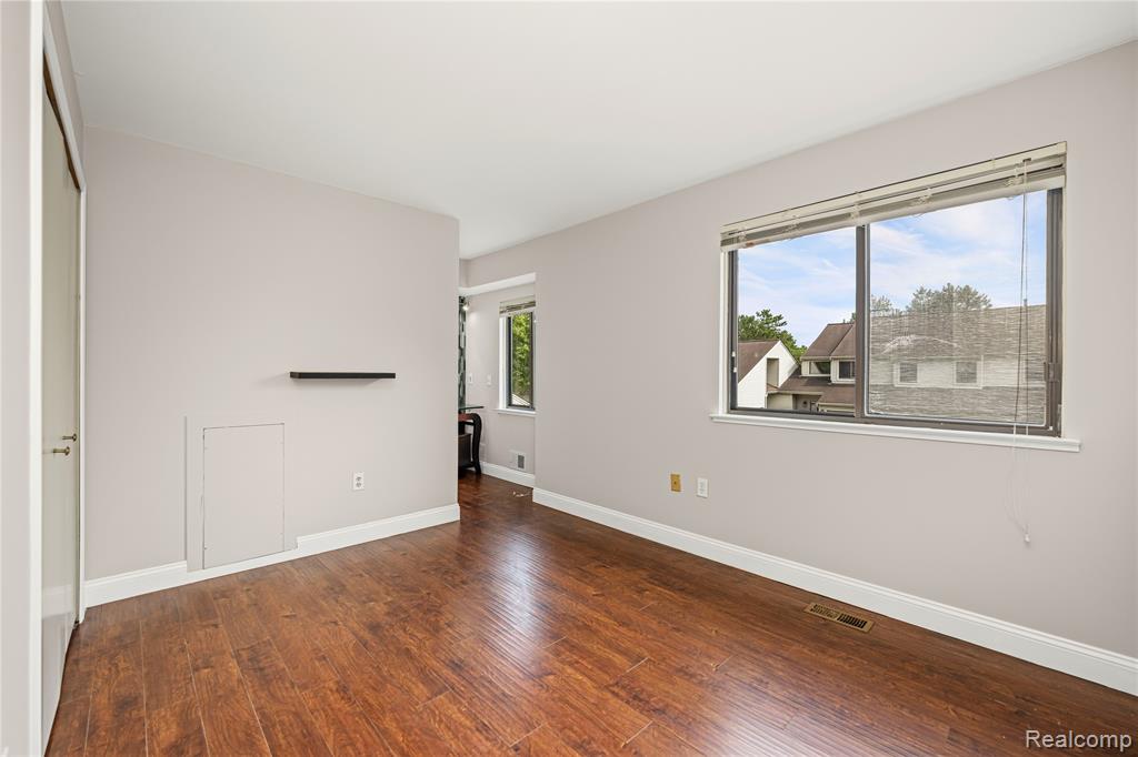 740 Eastbridge Court Rochester Hills, MI 48307 - Photo 27 of 43