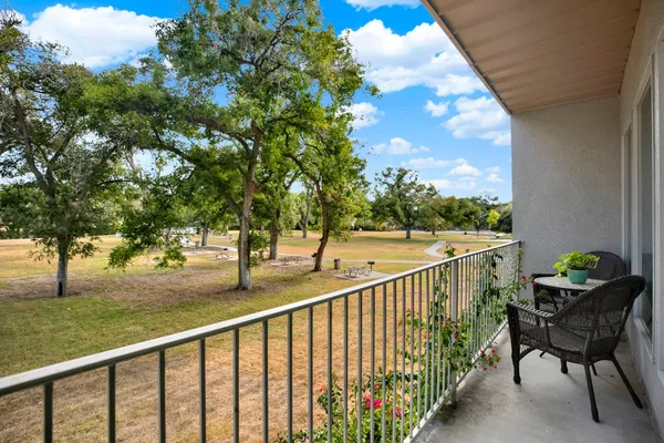 $375,000 | 730 East Mather Street, Unit B101, New Braunfels, TX 78130