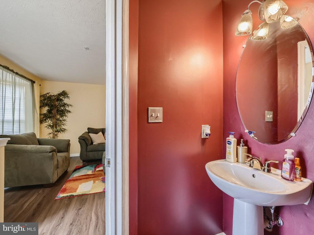 213 Pidco Road Reisterstown, MD 21136 - Photo 10 of 27 Gallery Image 10