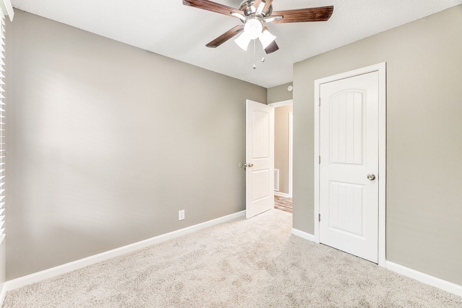 638 Lafayette Road Clarksville, TN 37042 - Photo 18 of 32 Gallery Image 18
