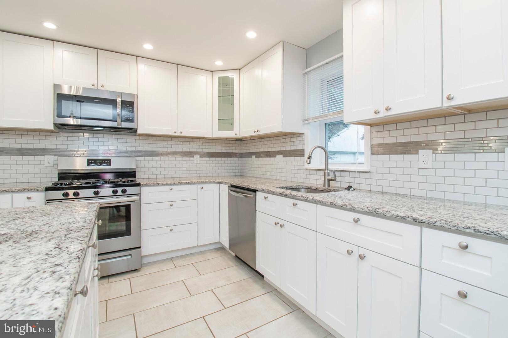 217 Simpson Road Ardmore, PA 19003 - Photo 15 of 36