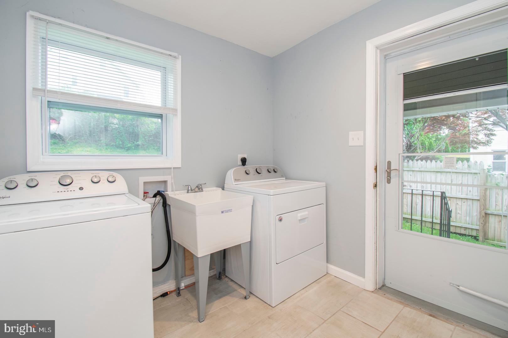 217 Simpson Road Ardmore, PA 19003 - Photo 17 of 36