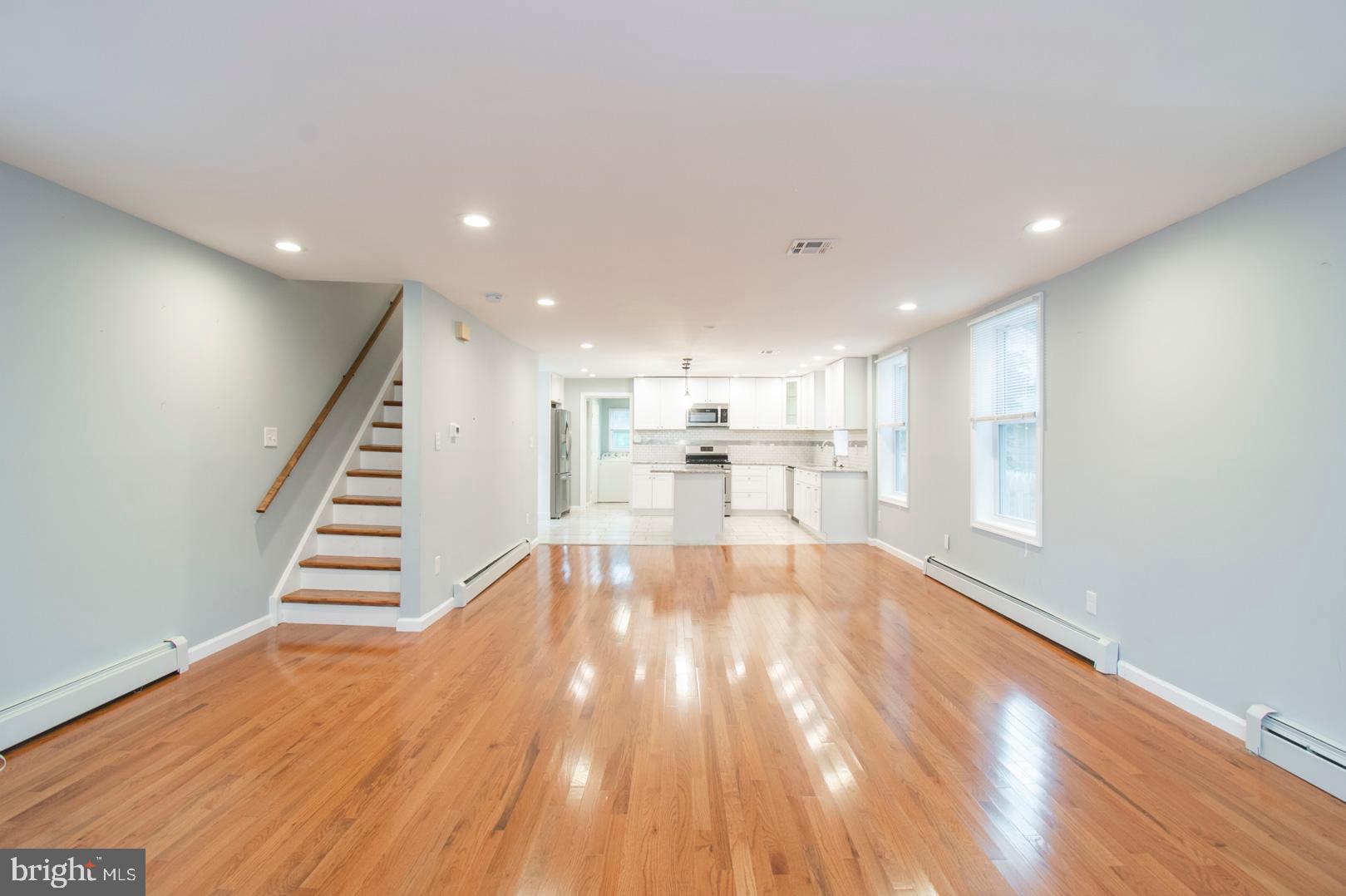 217 Simpson Road Ardmore, PA 19003 - Photo 8 of 36