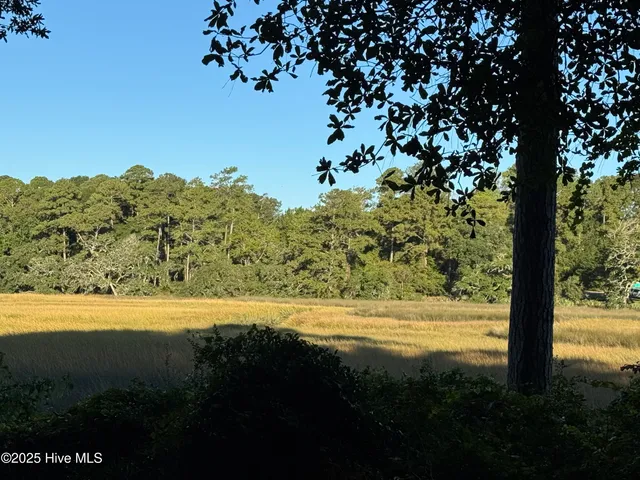 $539,900 | 594 Medcalf Drive Southwest, Sunset Beach, NC 28468