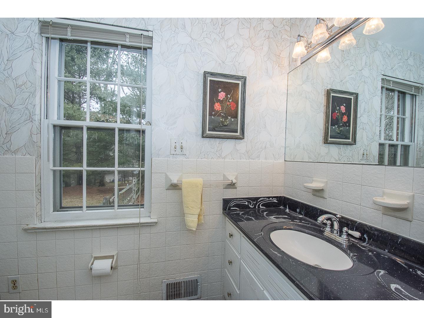 128 Jaffrey Road Malvern, PA 19355 - Photo 16 of 24 Bathroom