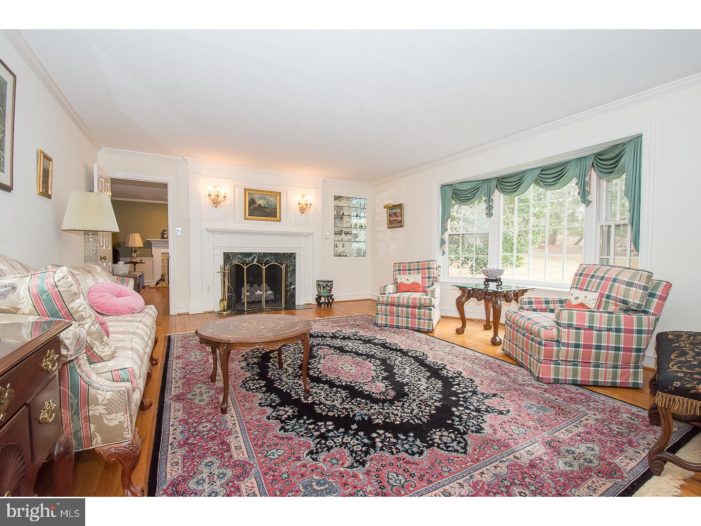 128 Jaffrey Road Malvern, PA 19355 - Photo 3 of 24 Living Room