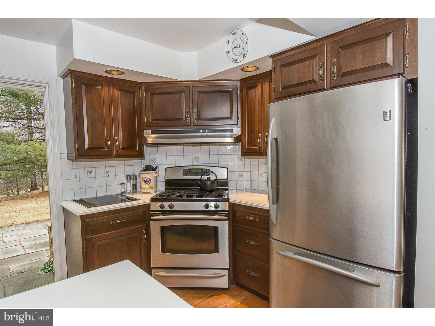 128 Jaffrey Road Malvern, PA 19355 - Photo 8 of 24 Kitchen