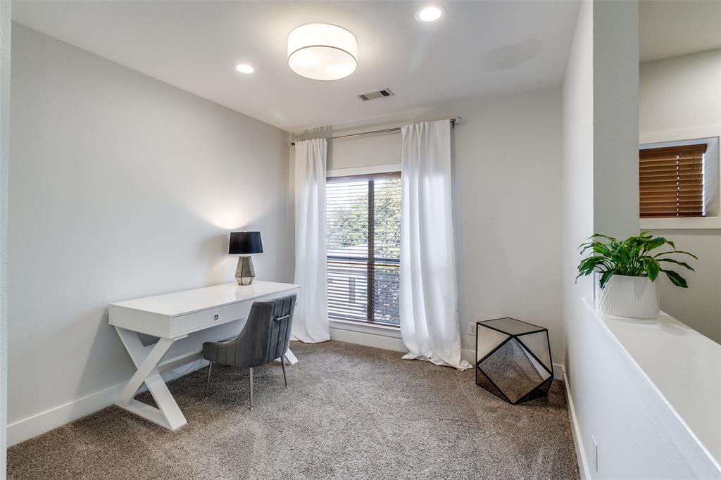 4830 Cedar Springs Road, Unit 11 Dallas, TX 75219 - Photo 5 of 19 Gallery Image 5