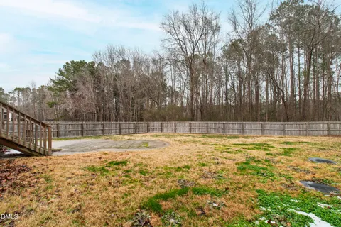 $500,000 | 8121 Fieldcrest Lane, Fuquay-Varina, NC 27526