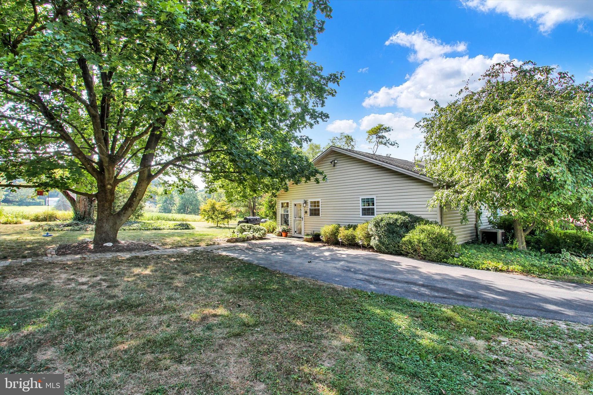 1211 Hoff Road Hanover, PA 17331 - Photo 32 of 37