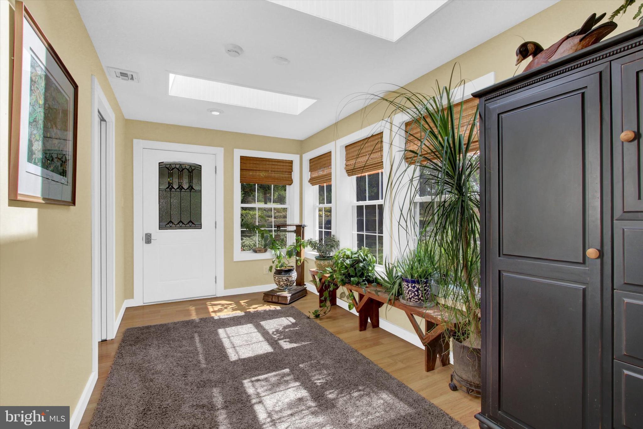 1211 Hoff Road Hanover, PA 17331 - Photo 4 of 37