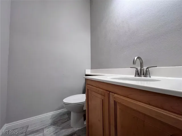 $2,250 | 11004 Napa Ridge Drive, Las Vegas, NV 89144