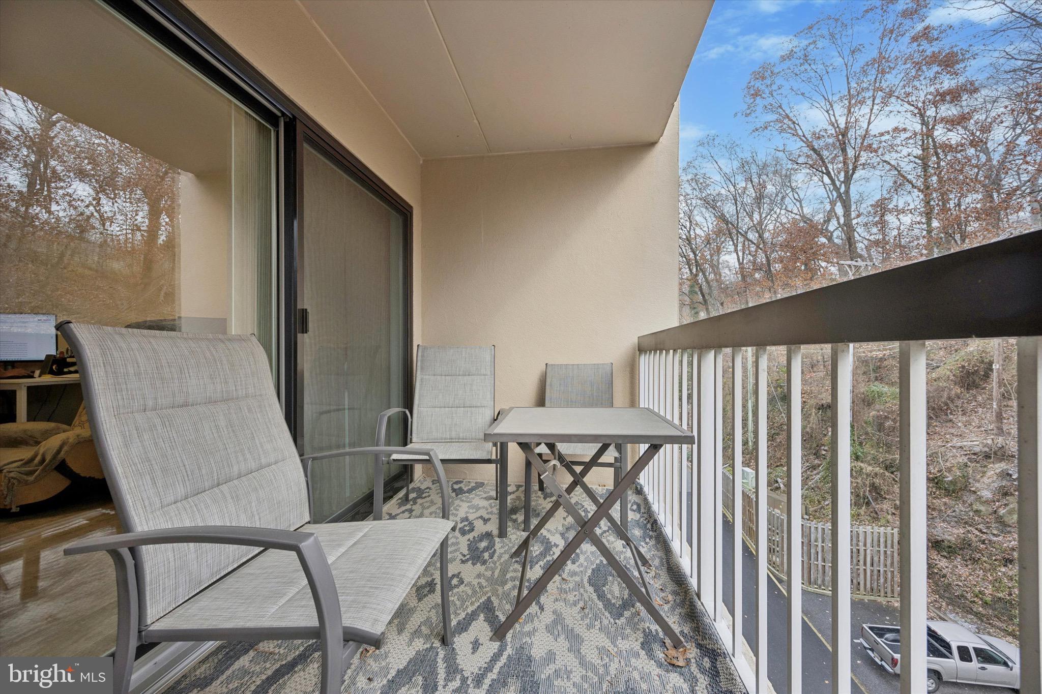 1704 North Park Drive, Unit A409 Wilmington, DE 19806 - Photo 19 of 25 a view of balcony and patio