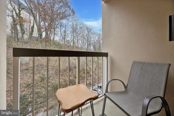 $455,000 | 1704 North Park Drive, Unit A409, Wilmington, DE 19806