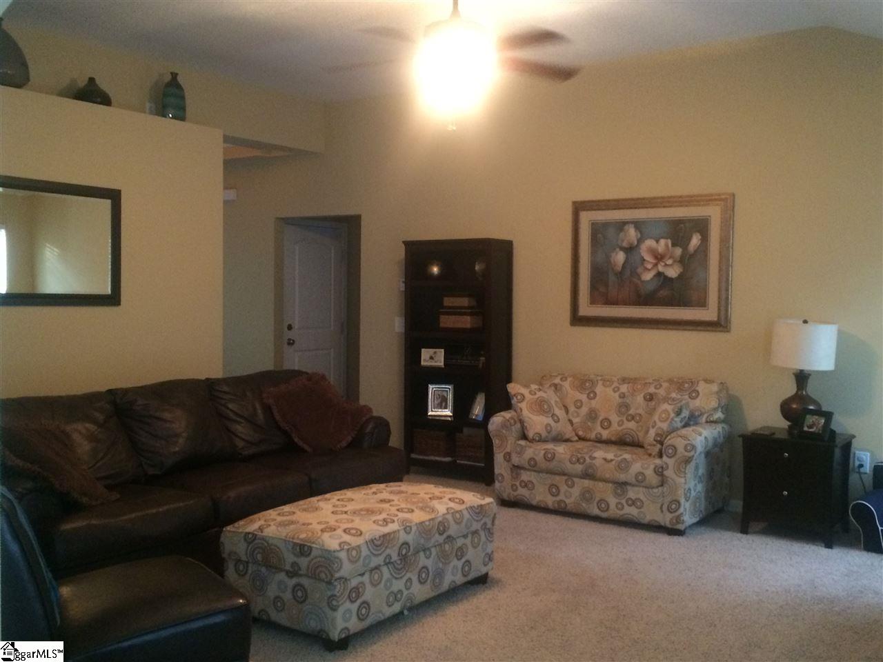 526 Nature Walk Way Inman, SC 29349 - Photo 10 of 29 Gallery Image 10