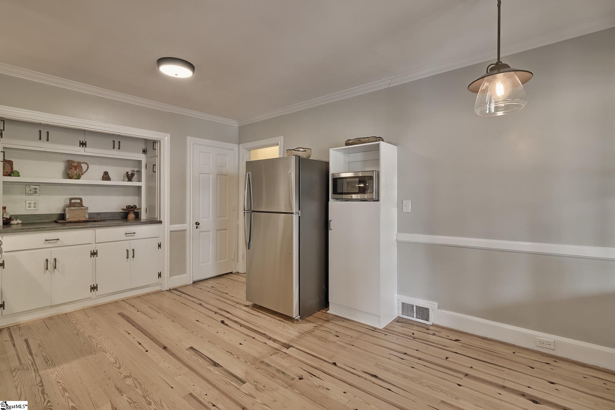 212 Pendleton Street Pickens, SC 29671 - Photo 13 of 36 Gallery Image 13