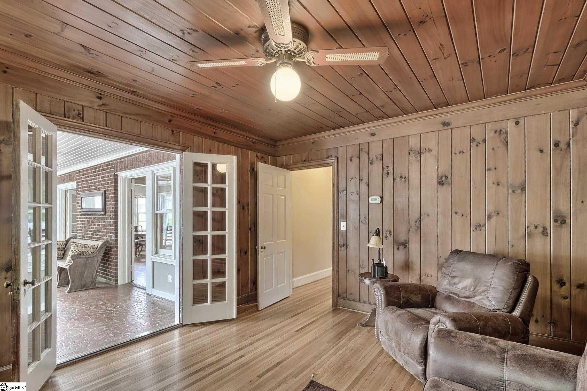 212 Pendleton Street Pickens, SC 29671 - Photo 16 of 36 Gallery Image 16