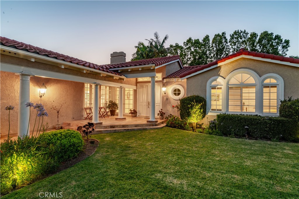 29 Santa Barbara Drive Rancho Palos Verdes, CA 90275 - Photo 3 of 17 a front view of a house with garden