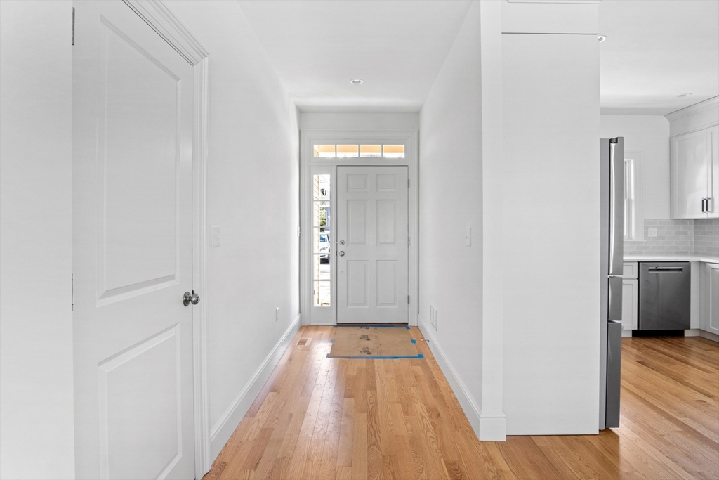 20 Talbot Lane, Unit 20 Reading, MA 01867 - Photo 6 of 38