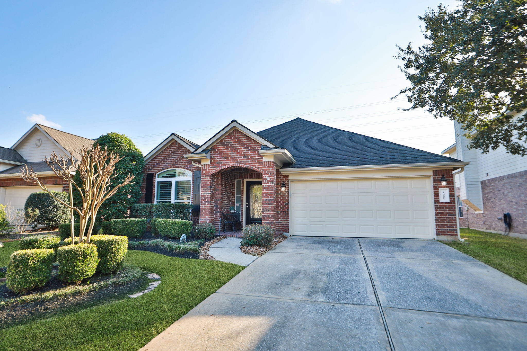 6835 Autumn Rain Lane Spring, TX 77379 - Photo 4 of 47