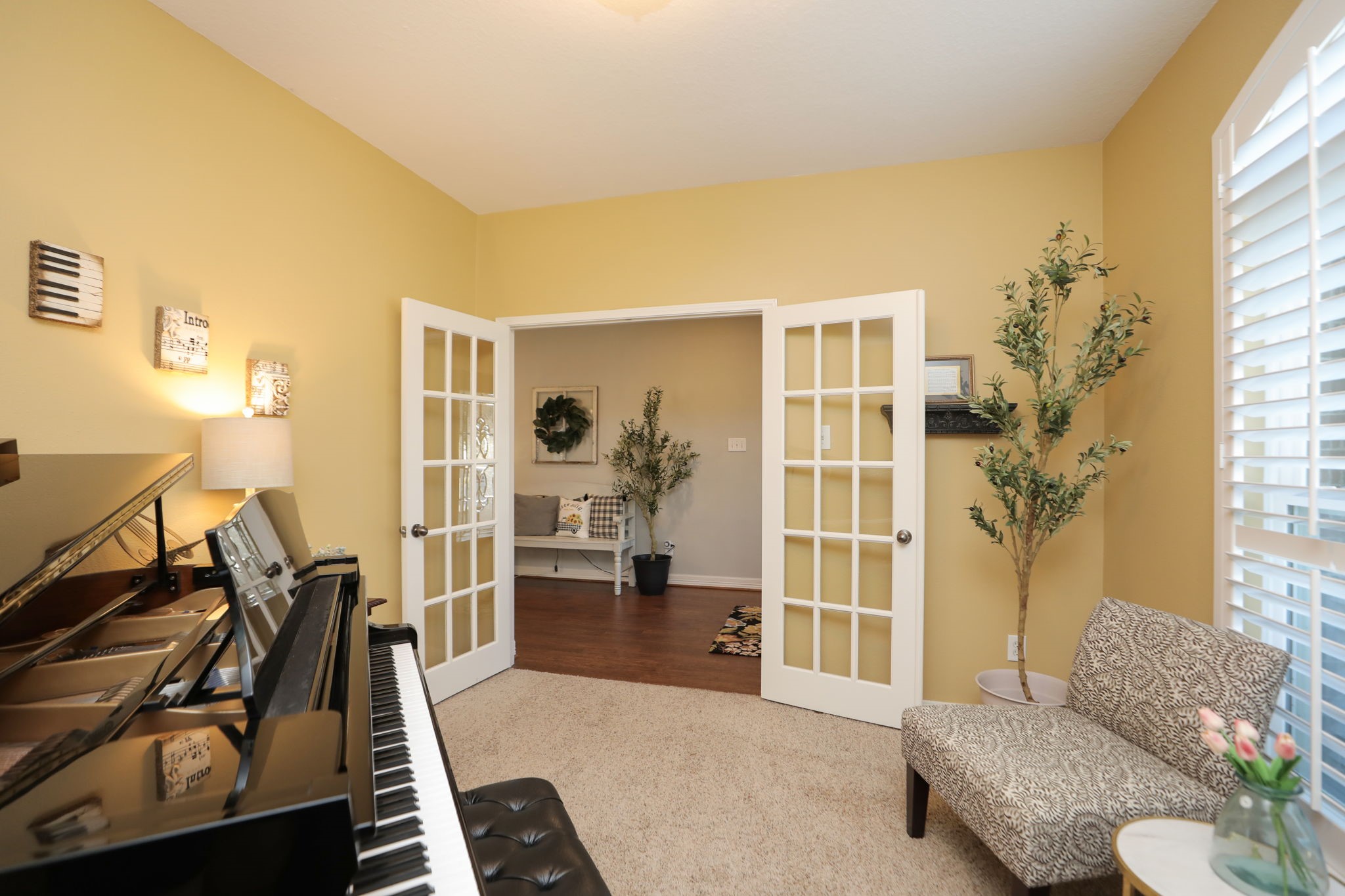 6835 Autumn Rain Lane Spring, TX 77379 - Photo 9 of 47