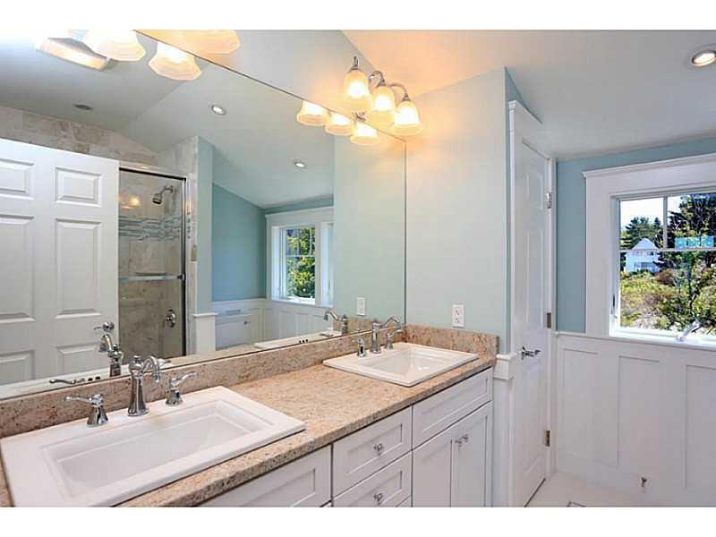 23 Breakwater Road Boothbay Harbor, ME 04538 - Photo 21 of 34 Master Bath/Spa. Master bathroom...