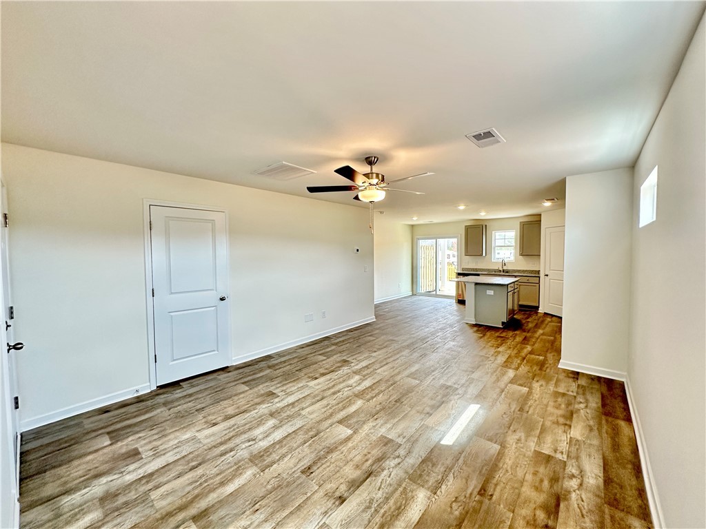 519 Seaborn Circle Pendleton, SC 29670 - Photo 4 of 29 *Picture is from similar Palomino plan*