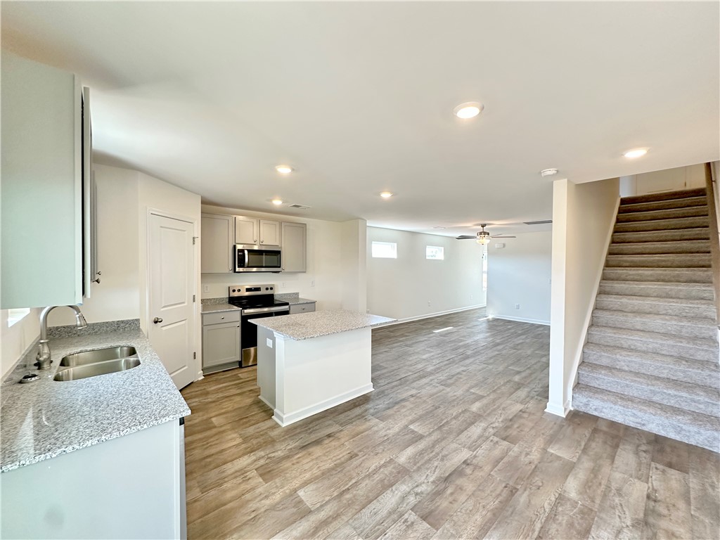 519 Seaborn Circle Pendleton, SC 29670 - Photo 10 of 29 *Picture is from similar Palomino plan*