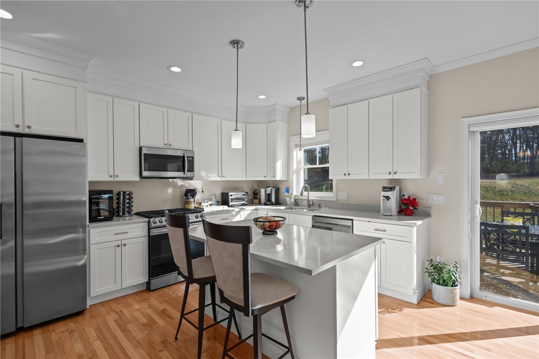 251 East Shore Drive Coventry, RI 02816 - Photo 11 of 47