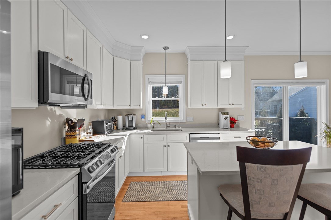 251 East Shore Drive Coventry, RI 02816 - Photo 12 of 47