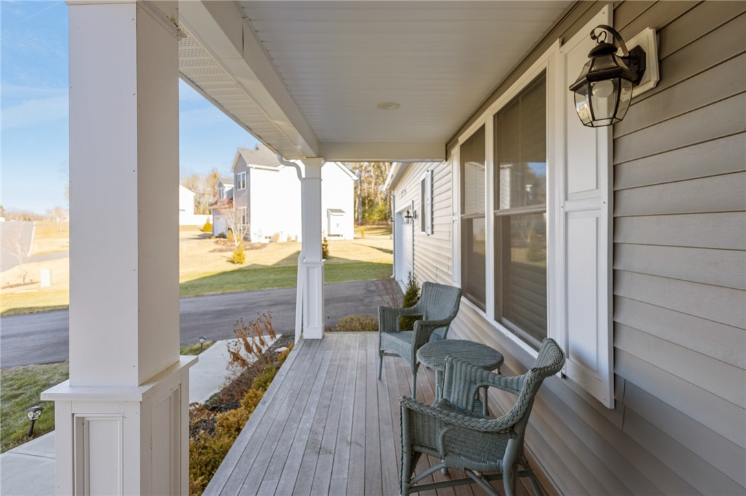 251 East Shore Drive Coventry, RI 02816 - Photo 4 of 47